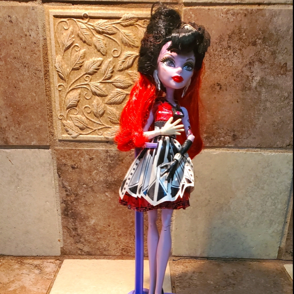 Monster high Operetta doll